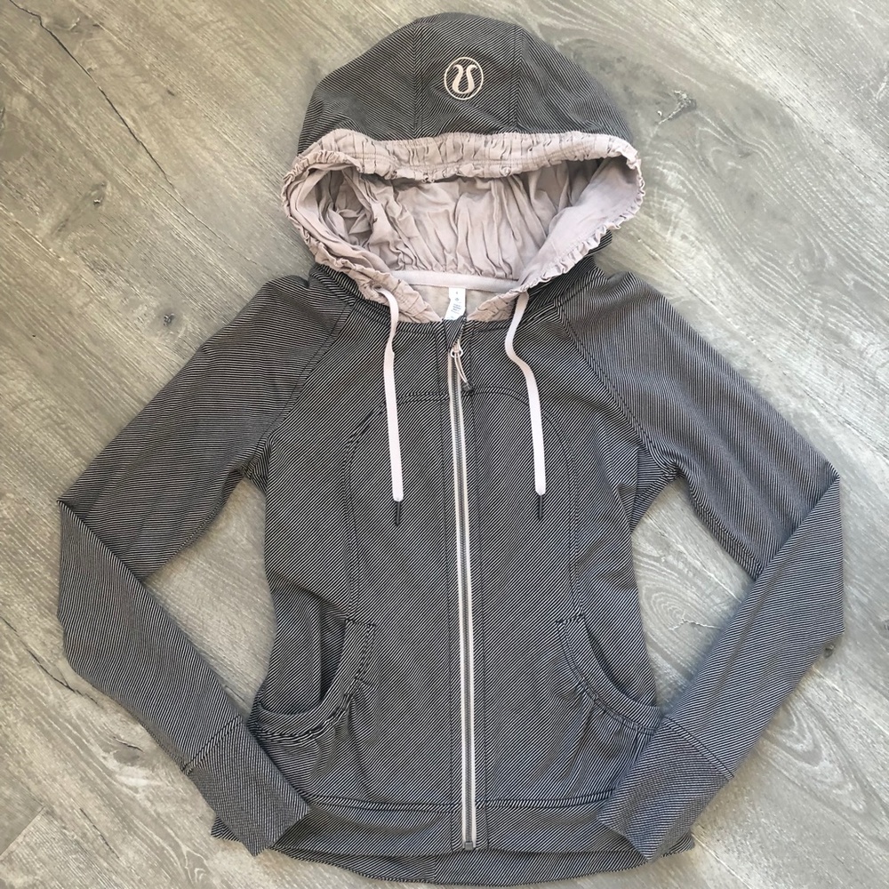 Lululemon Movement Jacket - Picture 9 of 11